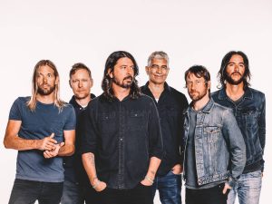 Idén a Foo Fighters szállítja a rock életérzést a Brit Awards közönségének
