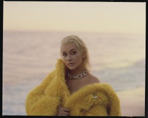 Christina Aguilera a Balaton Soundon is fellépő GoldLinkkel szövetkezett legújabb dalában