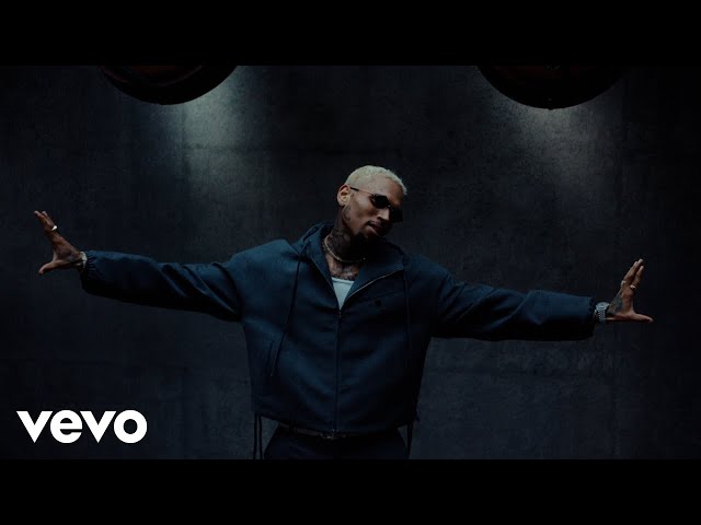 Chris Brown - Sensational ft. Davido, Lojay