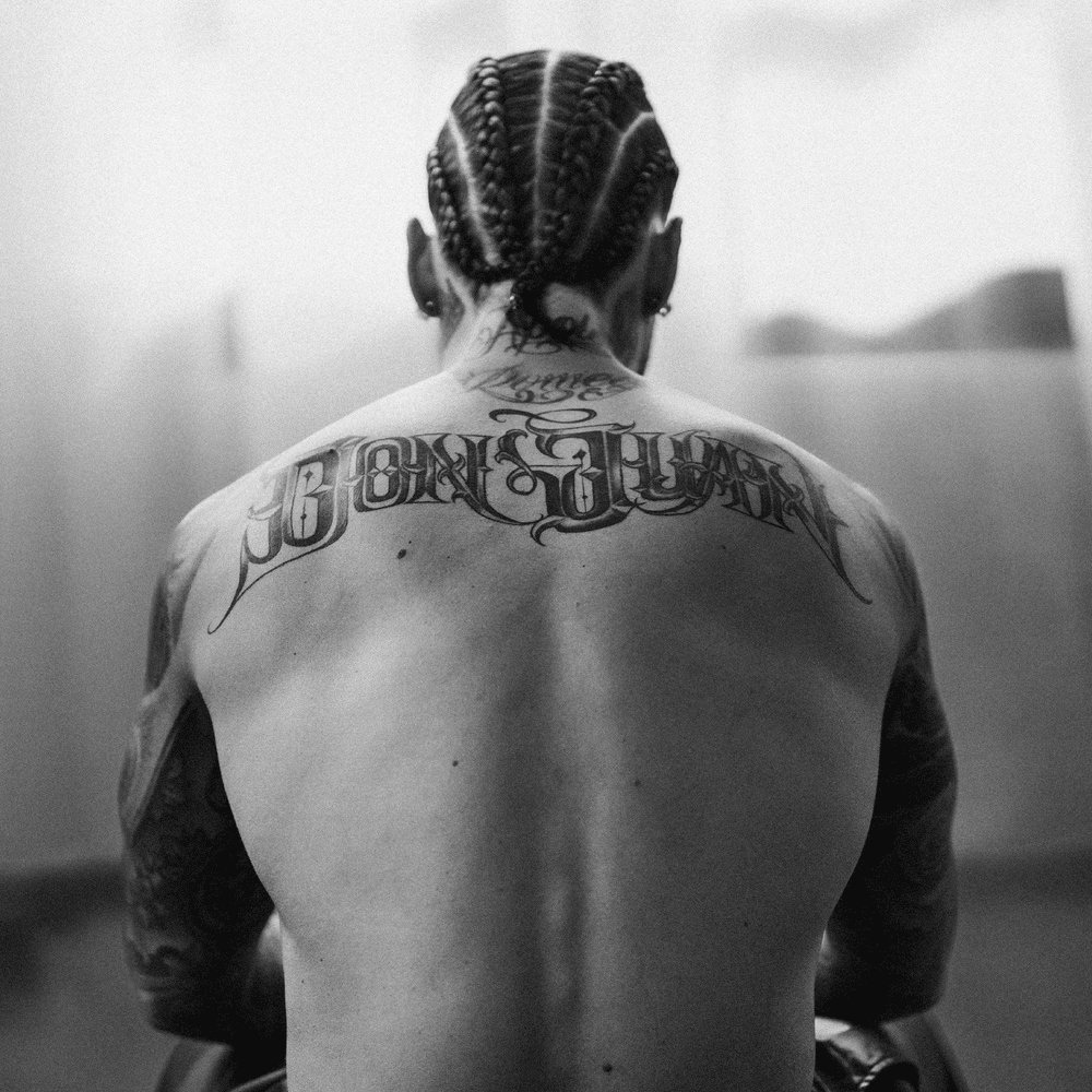 Maluma & J Balvin: Gafas Negras