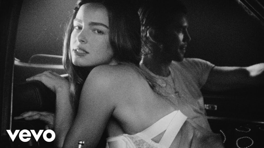 Addison Rae - Diet Pepsi