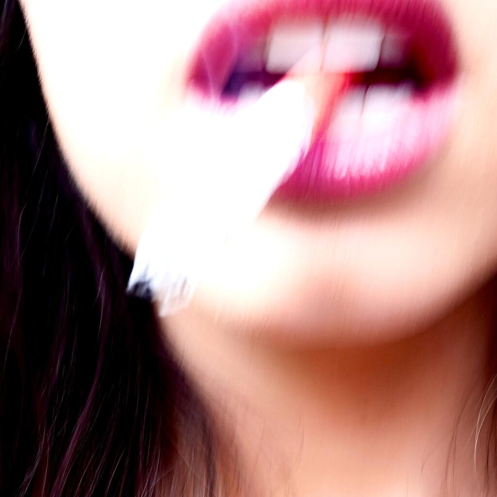 Addison Rae - Aquamarine