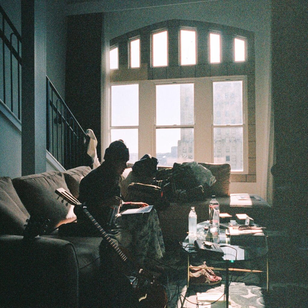 girl in red - confession